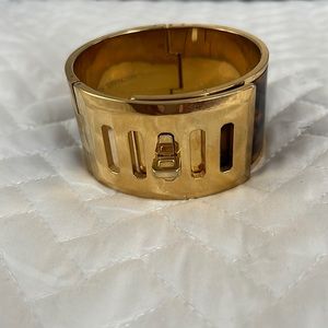 Micheal Kors bracelet